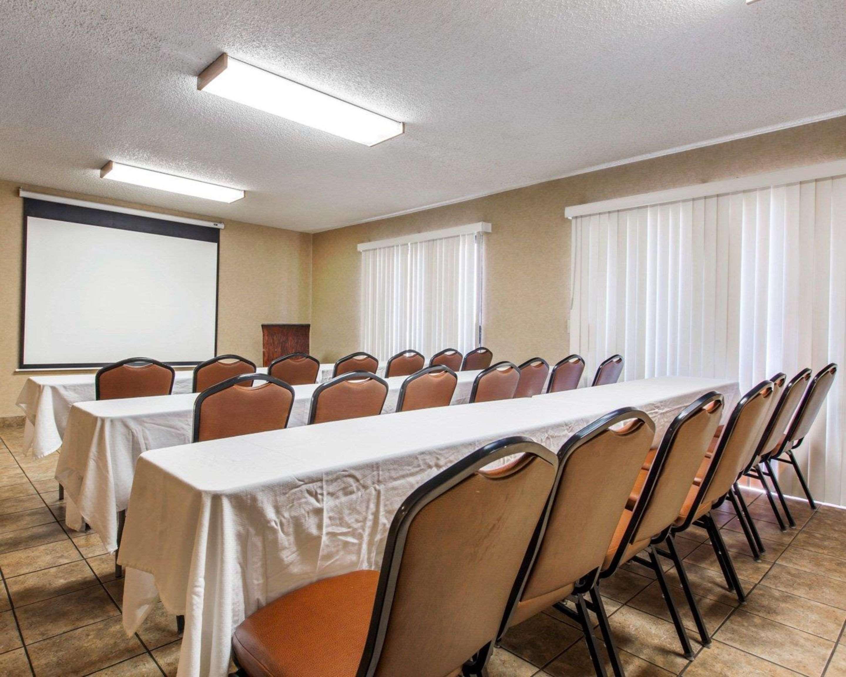 Comfort Inn & Suites Moreno Valley Near March Air Reserve Base Zewnętrze zdjęcie