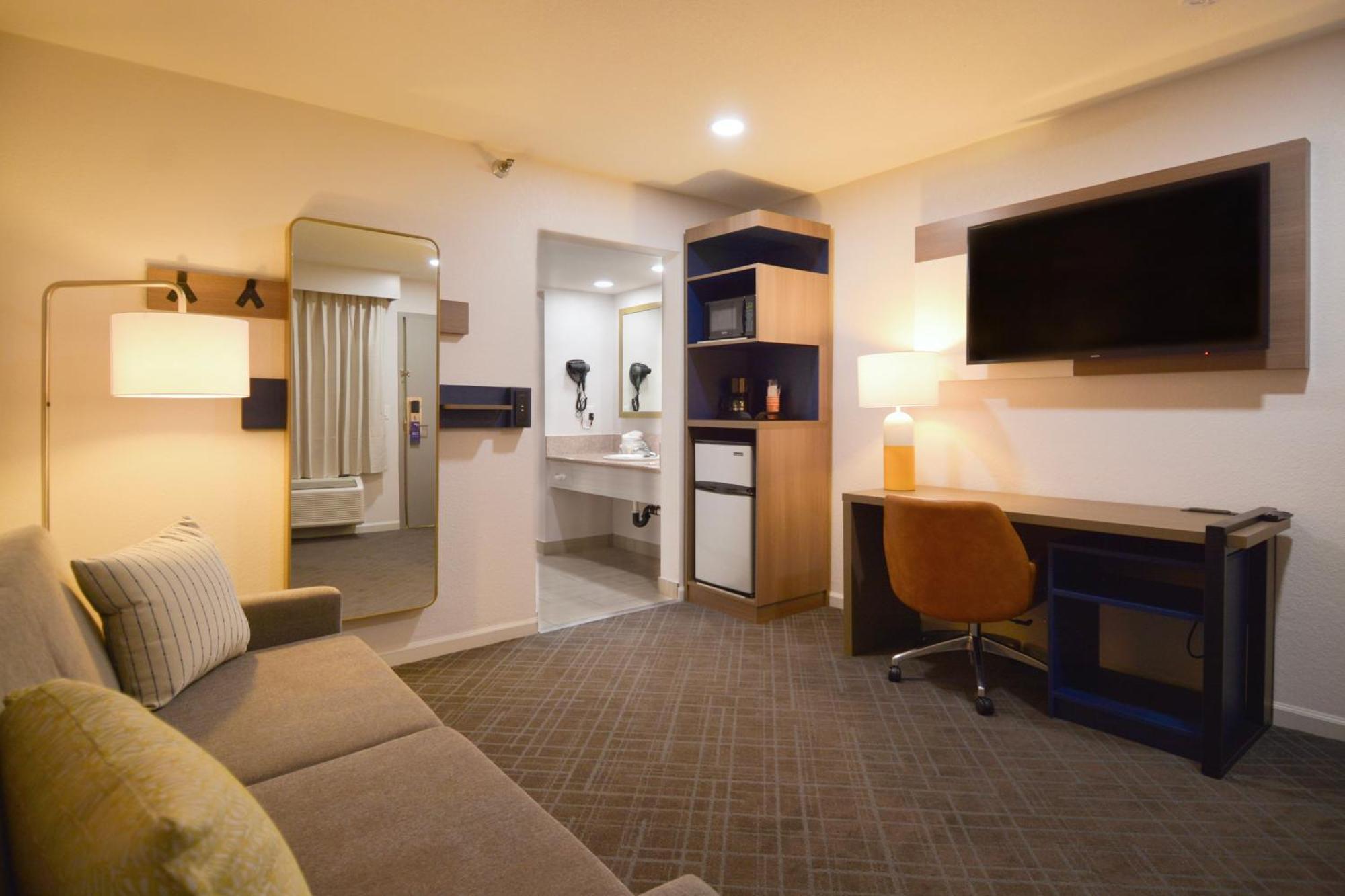Comfort Inn & Suites Moreno Valley Near March Air Reserve Base Zewnętrze zdjęcie